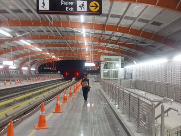 Kanpur Metro — image 8