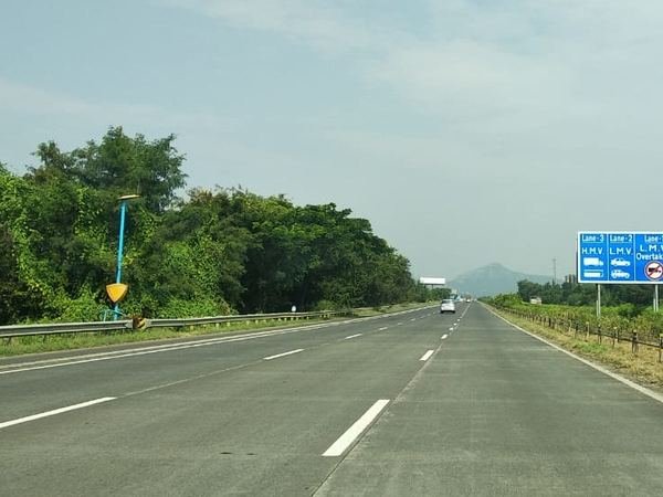 Mumbai–Pune Expressway — image 5